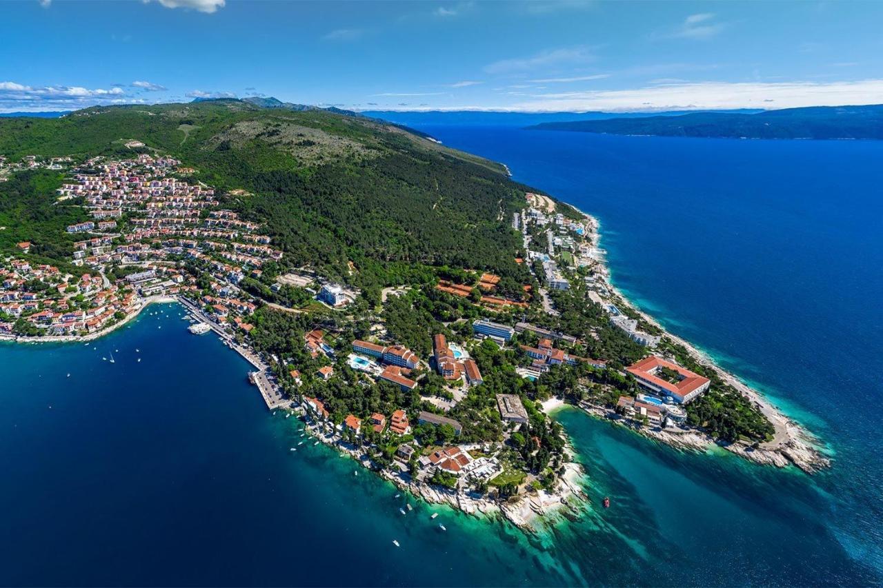 Apartments With A Parking Space Rabac, Labin - 2340 ภายนอก รูปภาพ